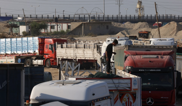 Israel orders aid trucks into Gaza to be stopped tonight until further notice - PRCS