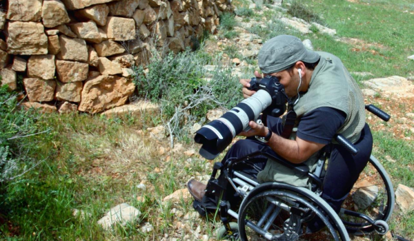 From Conflict Zones to International Acclaim: The Journey of Photographer Osama Silwdi 