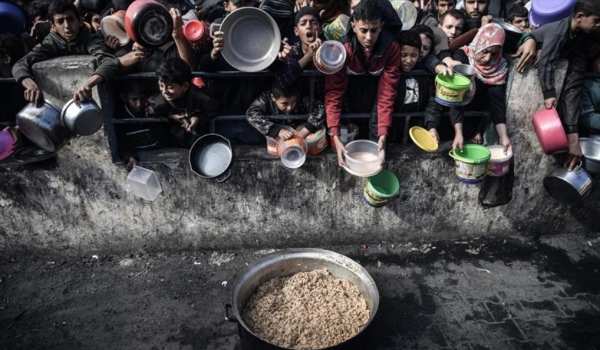 UN report: Global hunger crisis at its w...