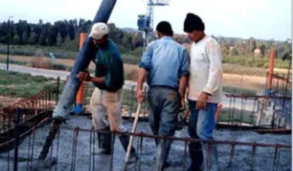 Palestinian Labour Market Hit Hard by Wa...
